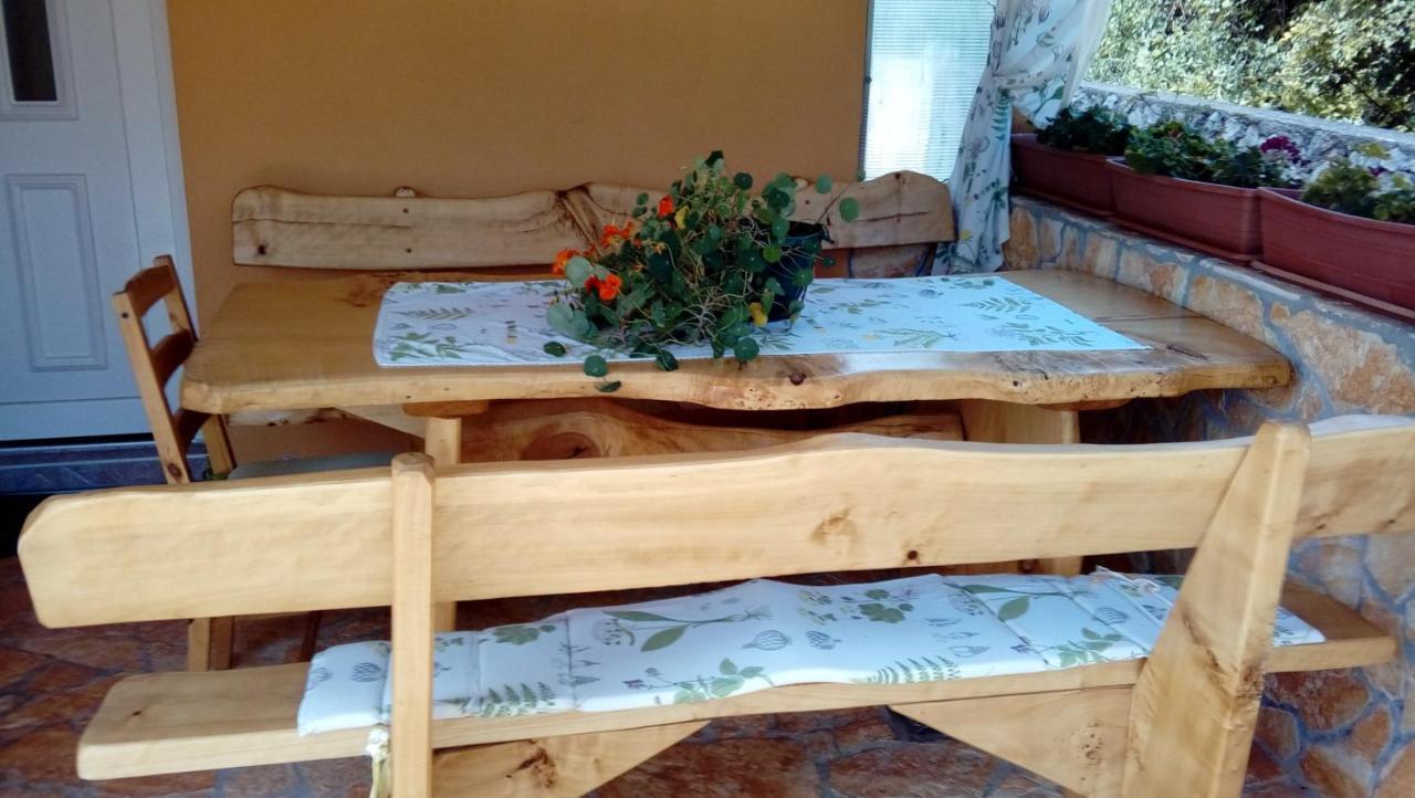 Raj Muraj Ferienappartement Kornic Exterior photo